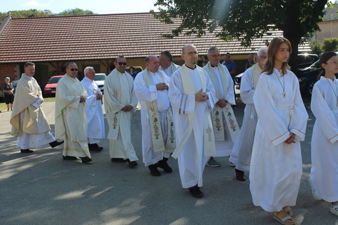 Proštenje Male Gospe i zahvala za 25 godina svećeništva vlč. Krunoslava Novaka u Selnici